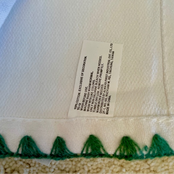 NWT pack 2 Dish Towels - Picture 4 of 4